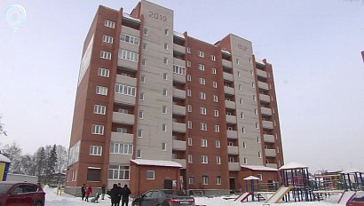 Ускорить переселение из аварийных домов планируют в Новосибирской области