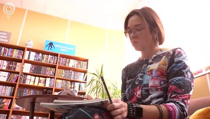 В Новосибирске открыли новую модельную библиотеку. Что почитать и о чём поговорить можно в стенах дома книги?