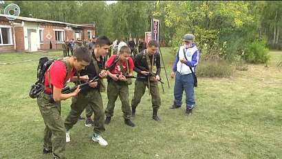 Военно-спортивную игру "Орлёнок" провели в Куйбышевском районе