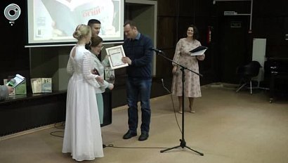 Авторов лучших литературных произведений наградили в Новосибирске