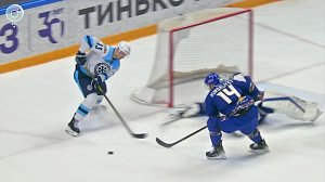 Хоккейная "Сибирь" проиграла последний матч сезона