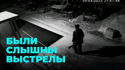 Вооружённого мужчину заметили в Кировском районе