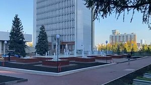 Запустили обновлённый фонтан у заксобрания в Новосибирске