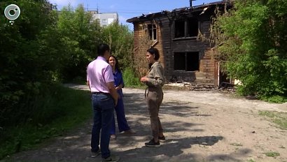 Пожар в расселённом бараке в Академгородке вызывает беспокойство жителей