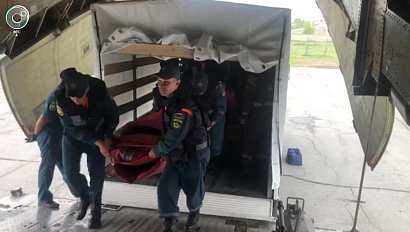 Новосибирские спасатели отправились в Приамурье для помощи в борьбе с паводком