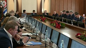 В Новосибирской области обсудили развитие сервиса "Госуслуги.Дом"