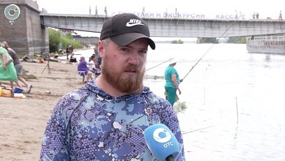 Фестиваль "Клевая семья" прошёл на Михайловской набережной в Новосибирске