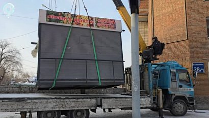 В Новосибирске демонтировали незаконный торговый объект