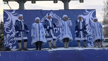 В Сузуне прошла традиционная Никольская ярмарка