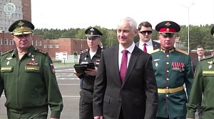Новосибирскому высшему военному командному училищу присвоили почётное звание "гвардейское"