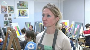 Школьники осваивают новые техники на смене "Керама Бердь"