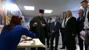 Межконфессиональная выставка "Возрождение. Вера. Семья. Отечество" открылась в Новосибирске