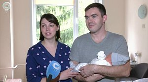 Как в Новосибирске помогают будущим родителям готовиться к родам?