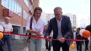 Ключи от долгостроя в Новосибирске вручили спустя 10 лет ожидания