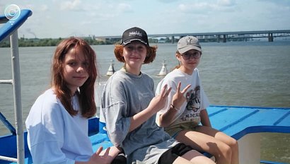 Итоги проекта по поддержке слабослышащих подвели в Новосибирске