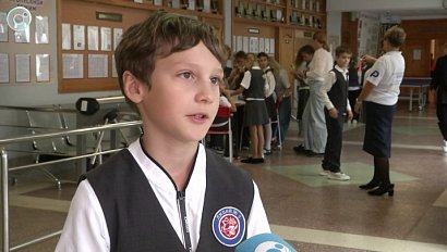 "Семейный фестиваль счастья" объединил школы Новосибирской области