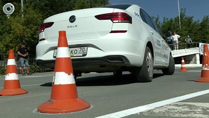 В Новосибирске определили лучшего таксиста региона