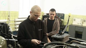 В Бердске бесплатно обучают будущих водителей армейских грузовиков и связистов