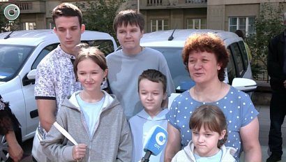 27 многодетных семей получили автомобили в преддверии Дня знаний