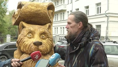 Мастер из Бердска вырезает необычные скульптуры из аварийных деревьев