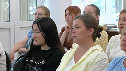 Переиздали стихи "сибирской Ахматовой" Елизаветы Стюарт
