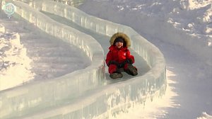 Ледовый городок на Михайловской набережной открывает двери для посетителей