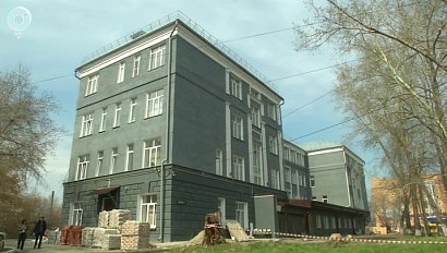 В Новосибирске обновляют школу №84