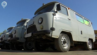 Автомобили из Новосибирской области отправят на передовую с гуманитарной помощью