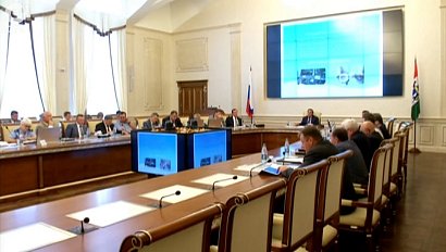Стратегию социально-экономического развития обсуждали на заседании областного Правительства