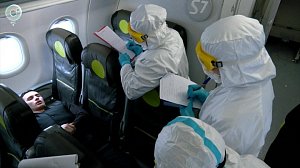 В аэропорту Толмачёво оцепили самолёт из-за угрозы опасного заболевания