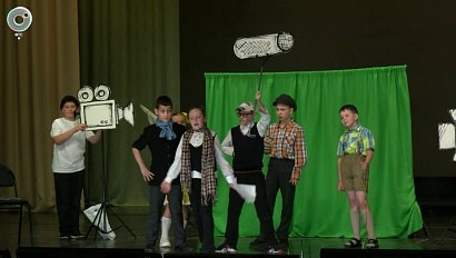 В Новосибирске завершился фестиваль школьного театра "Маска"