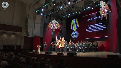 Сибирский округ Росгвардии награжден орденом Жукова