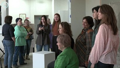 Сибирские умельцы создали светильники и кашпо в стиле начала XX века