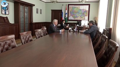 Леонид Рошаль посетил Новосибирск с рабочим визитом