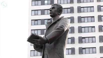 В Новосибирске открыли памятник Георгию Лыщинскому