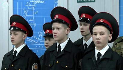 Воспитанники центра "Ориентир" становятся кадетами