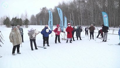 Жителей Барабинского района пригласили на лыжную прогулку активисты партии "Новые люди"