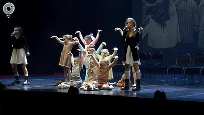 "У войны не детское лицо" - благотворительный спектакль прошёл в Новосибирске