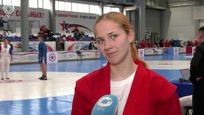 В Новосибирске стартовал Всероссийский турнир по самбо среди студентов колледжей