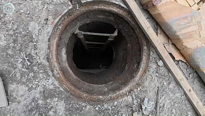 12-летняя девочка упала в открытый колодец в Новосибирске