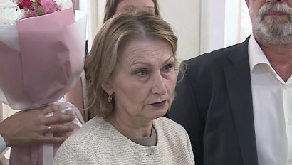 Многодетных матерей наградили в Новосибирской области