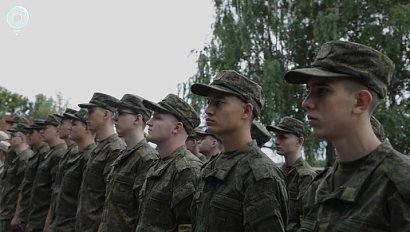 Военная служба началась для сотен призывников из Сибири