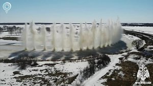 Лёд взорвали на реке Карасук в Новосибирской области