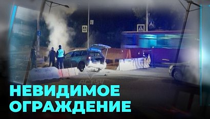 Неосвещённая улица против автомобилей: победили бетонные блоки