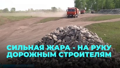 В Новосибирской области ведут масштабную реконструкцию грунтовых дорог