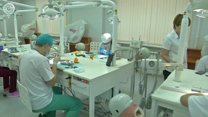 Студенческая олимпиада стоматологов прошла в новом формате в Новосибирске