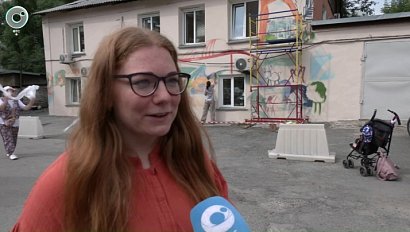 Граффити-город оживает во дворе детской больницы в Новосибирске