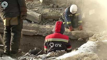 Режим чрезвычайной ситуации введён в Новосибирске - коммунальщики продолжают борьбу с порывами