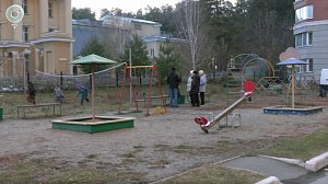 В Новосибирске жильцы могут потерять часть детской площадки