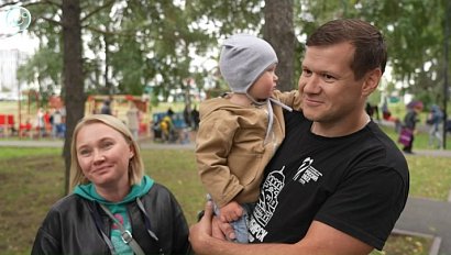 "День соседей" в Ленинском районе Новосибирска объединил жителей